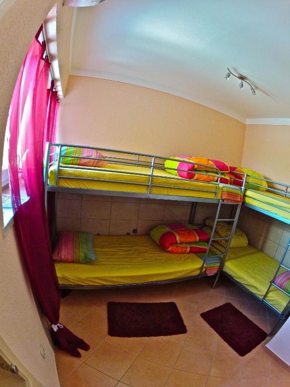 Backpackers Fairytale Hostel Спліт Номер фото